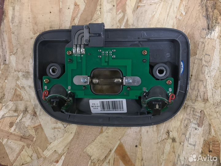 Geely emgrand ec7 плафон