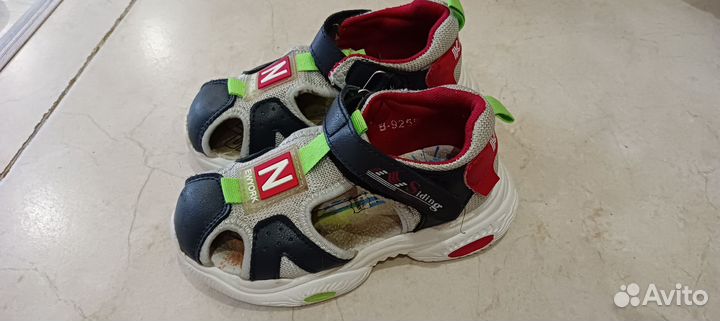 Сандалии для мальчика 28р