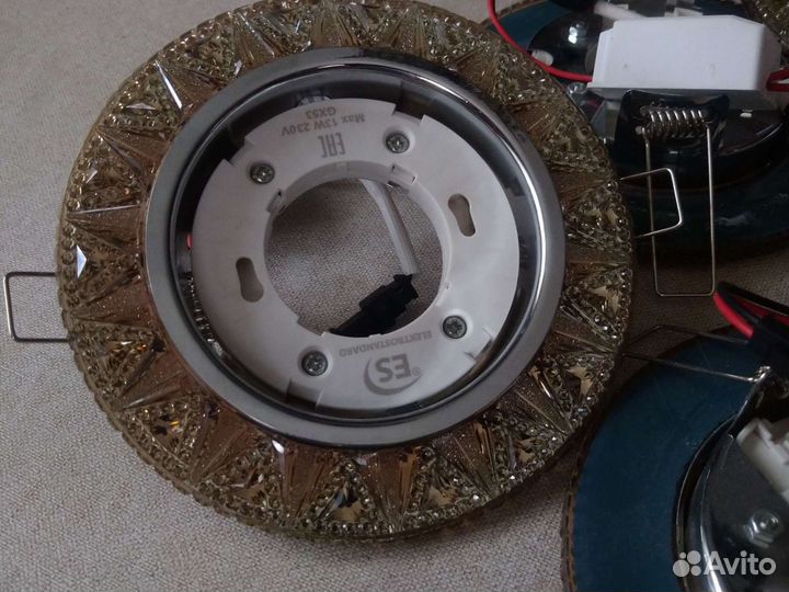 Светильник потолочный встраиваемый