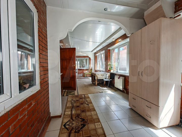 Коттедж 187,3 м² на участке 3 сот.