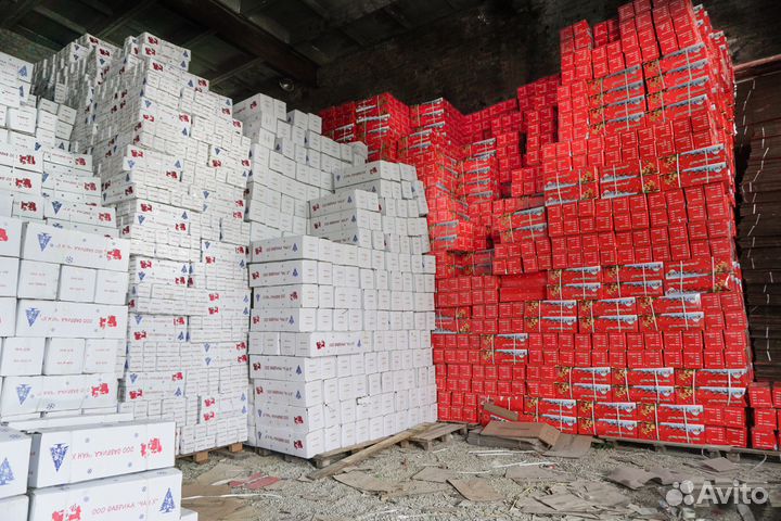 Искусственные елки оптом. Ель Уральская оптом