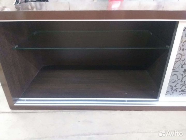 Тумба под телевизор