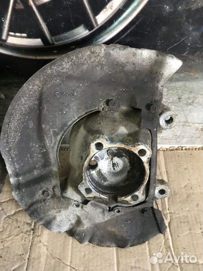 Кулак поворотный BMW 5 E60