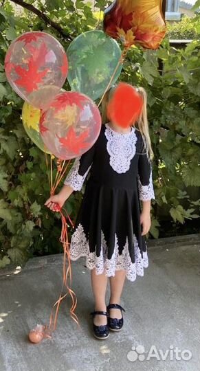 Продам школьное платье