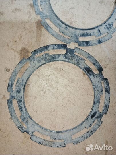 Фиксатор топливного насоса Ford Explorer 5