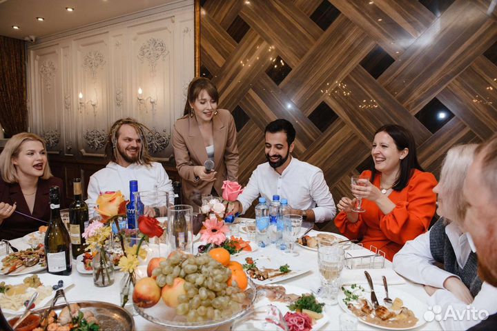 Ведущая (тамада) на свадьбу, юбилей, корпоратив