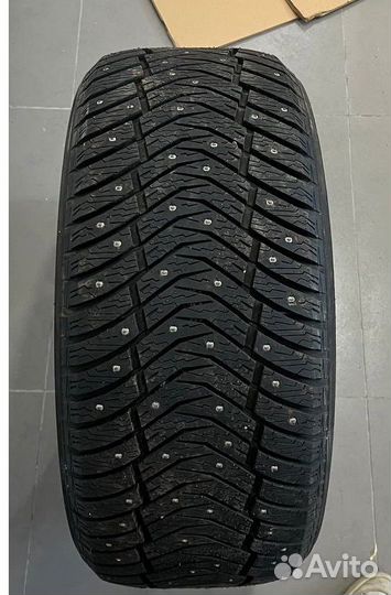 Yokohama Ice Guard IG65 275/40 R20 106T