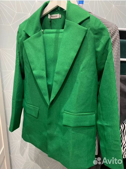 Костюм женский 50 размер