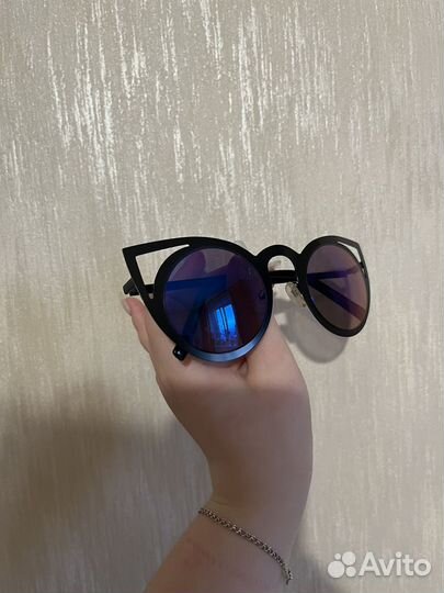 Солнцезащитные очки женские