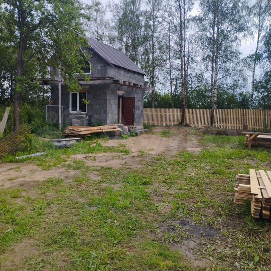 Дом 45 м² на участке 10 сот.