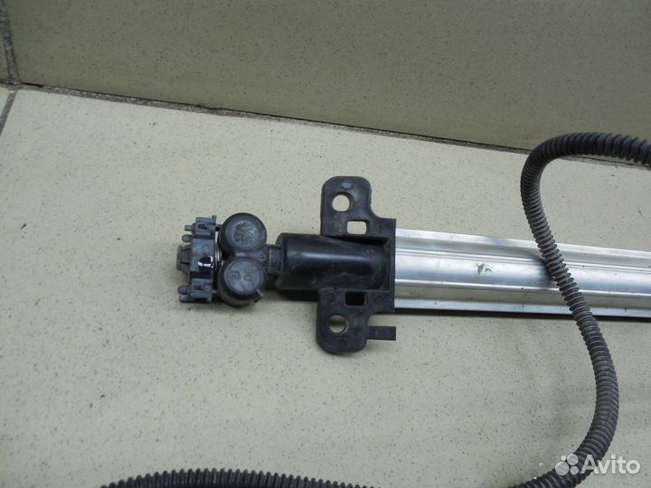 Форсунка омывателя фары 408 2012