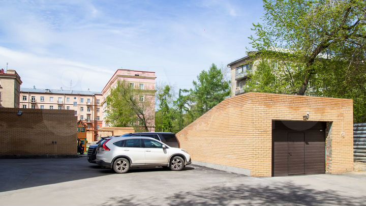 Машиноместо, 16 м²