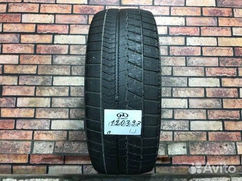 Bridgestone Blizzak VRX 215/55 R17