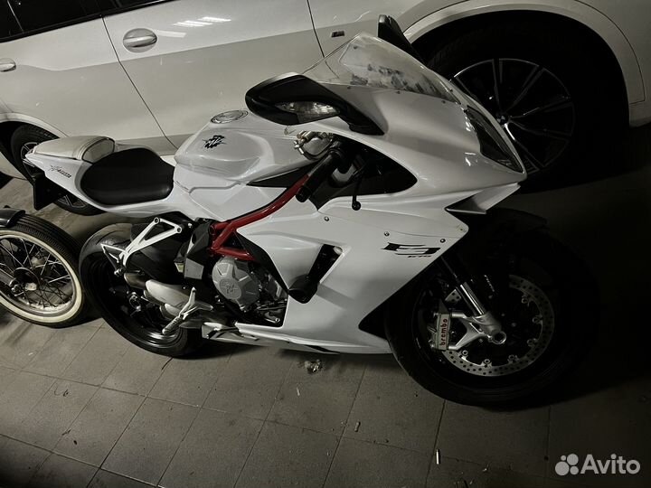 MV Agusta F3 675