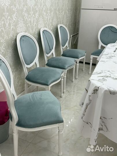 Стол и стулья бу