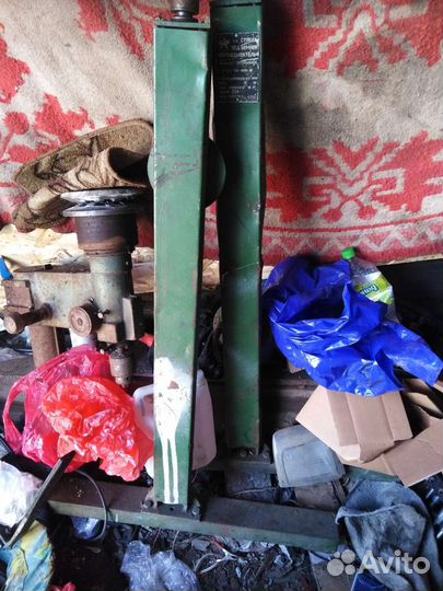 Подъёмник авто