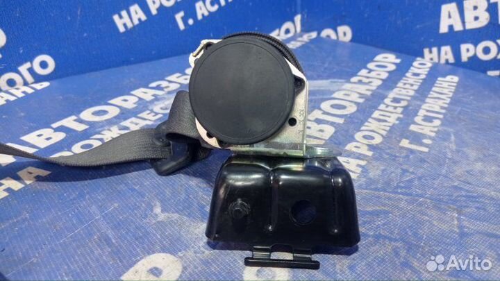 Задний правый ремень безопасности Opel Astra J