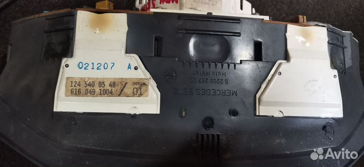 Приборная панель Mercedes Benz W124