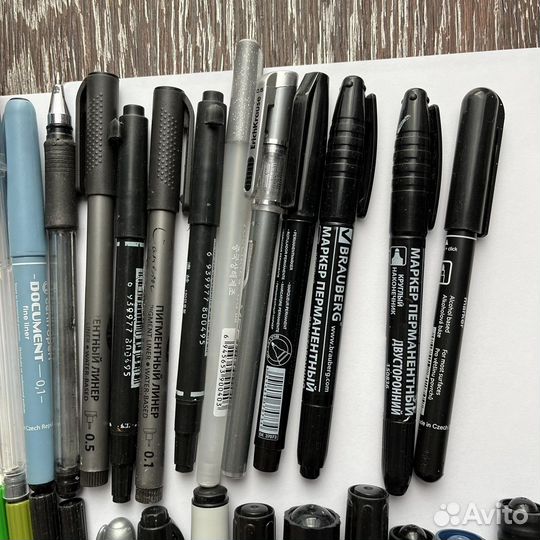 Фломастеры, ручки, линеры, маркеры