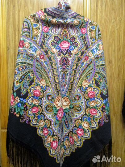 Павловопосадский платок шерсть 135 см