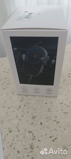 Беспроводное автомобильное зарядное устройство