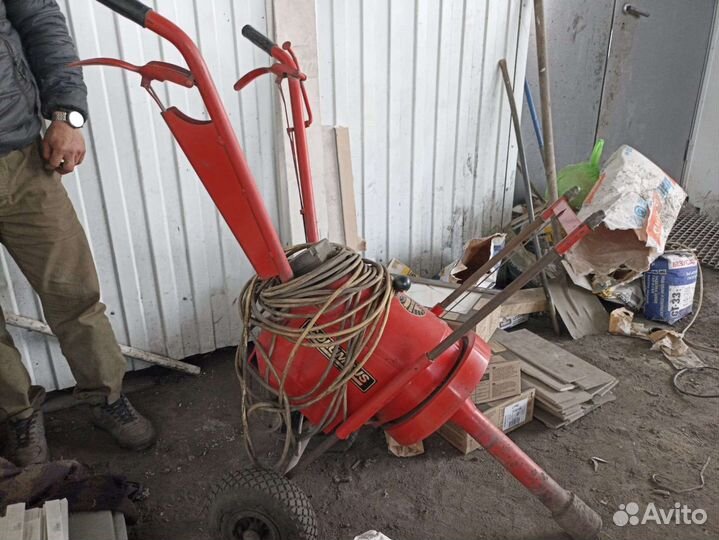 Гайковерт грузовой электрический