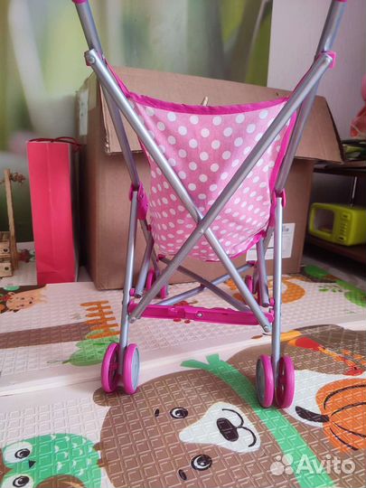 Коляска с куклой