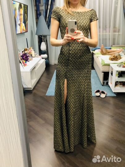 Платье вечернее