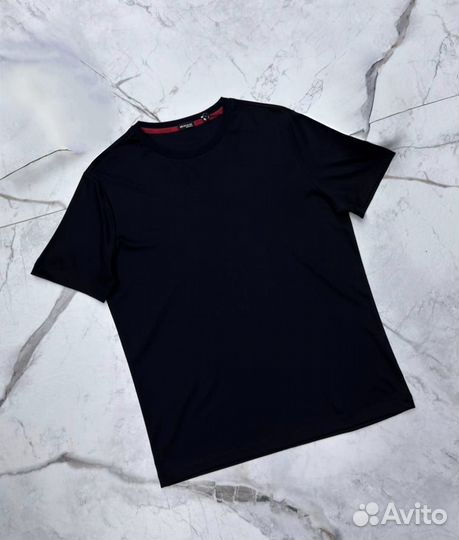 Футболка Armani exchange