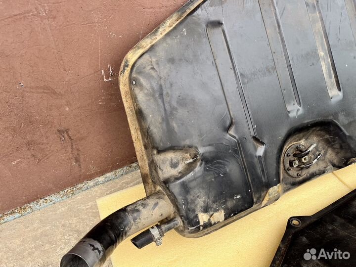 Топливный бак Нива 2121,21213