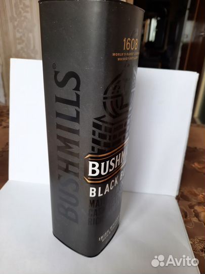 Банка от Irish Whiskey Bushmills