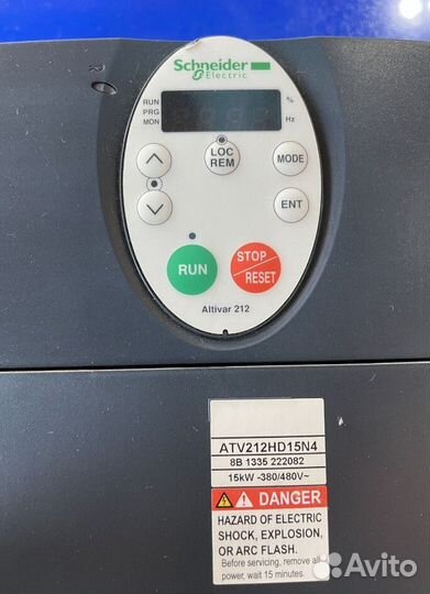 Преобразователь Schneider Electric ATV212HD15N4
