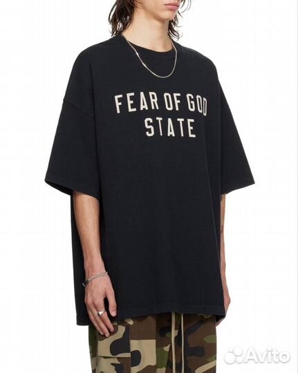 Футболка Fear of God Essentials