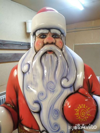 Дед Мороз и Снегурочка из стеклопластика