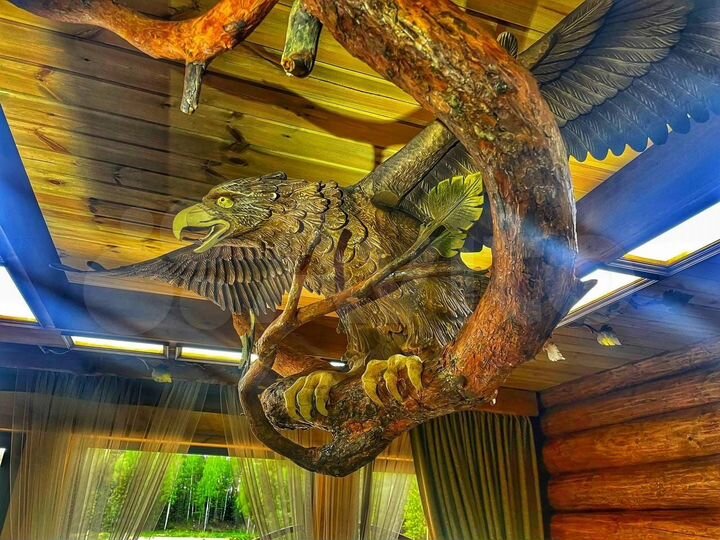 Коттедж 320 м² на участке 100 сот.