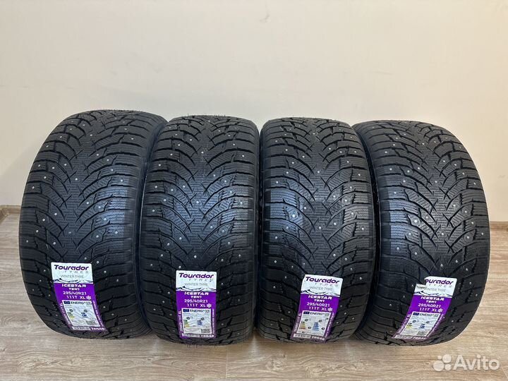 Tourador Ice Star TSW1 295/40 R21 114T