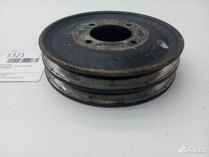 Шкив помпы Toyota Lite Ace CR30G 2CT 1993