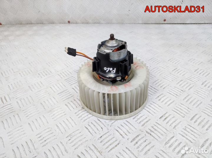 Моторчик отопителя Volkswagen Polo 6N