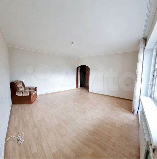 2-к. квартира, 50 м², 1/5 эт.