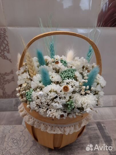 Букеты и композиции из сухоцветов