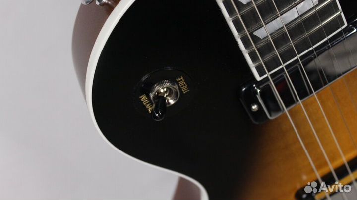 Электрогитара Gibson Les Paul Deluxe Player Plus