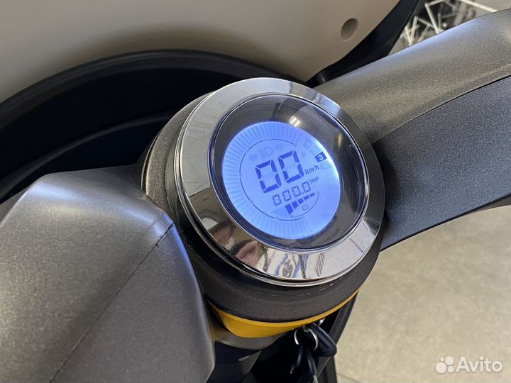 Электроскутер Курьер-2