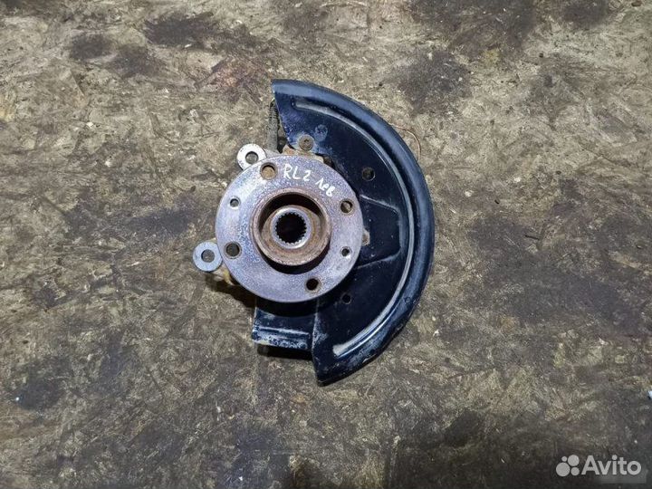 Кулак поворотный со ступицей левый Renault Logan 2