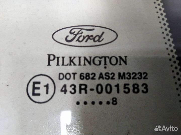 Стекло двери задней левой форточка Ford Fusion JU