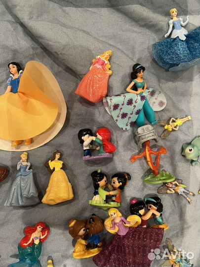 Kinder принцессы Дисней