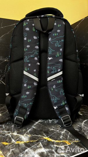 Рюкзак школьный для мальчика новый