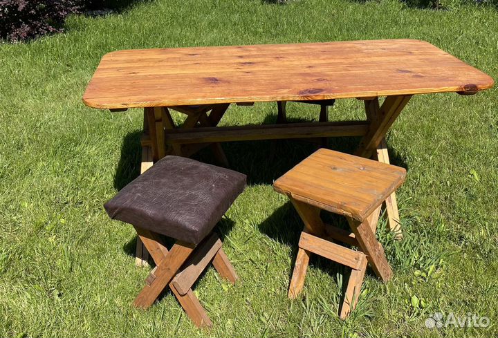 Мебель для дачи из дерева бу стол и 4 табурета
