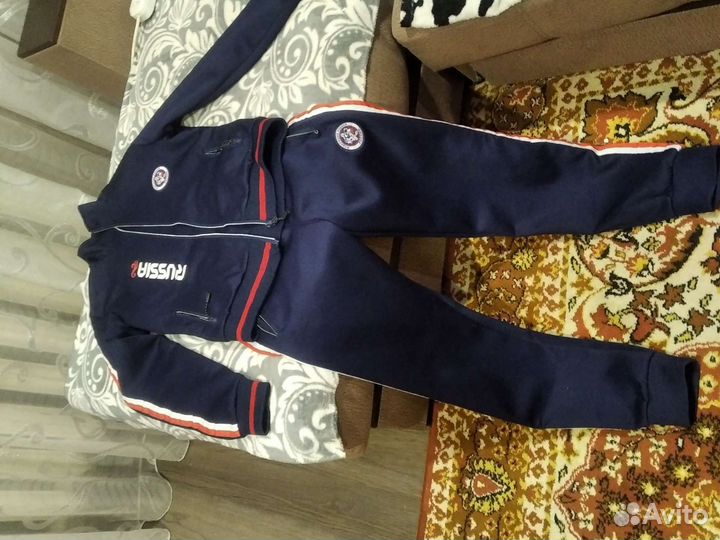 Спортивный костюм для мальчика 152