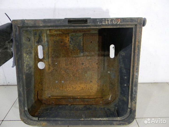 Ящик под инструмент