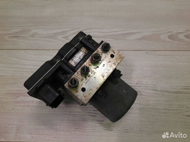 Блок Е60 ABS BMW 5 E60 DSC